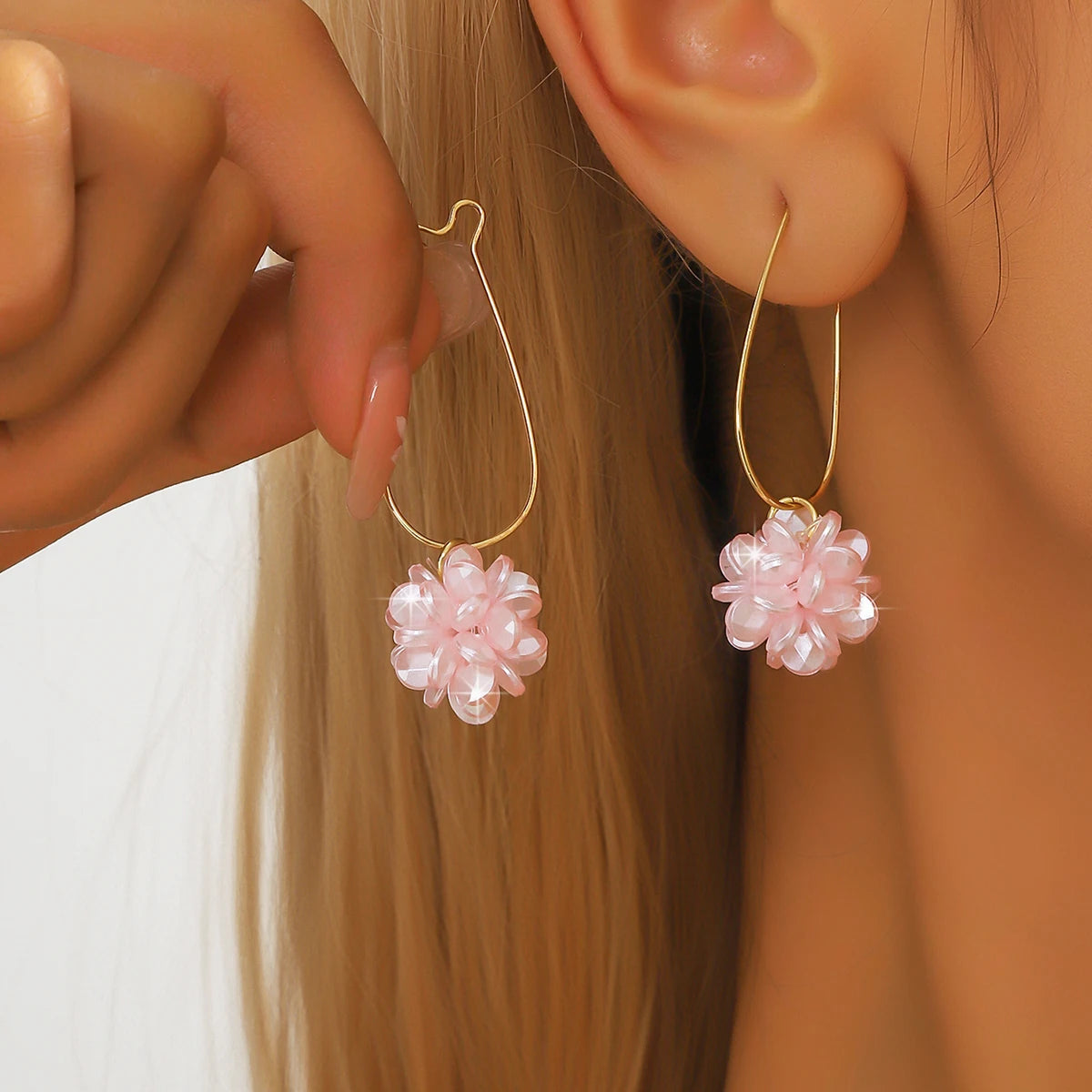 Fashion Trend Pearl Petal Ball Earrings Outdoor Travel Carnival Banquet Party Holiday Dressing Gifts