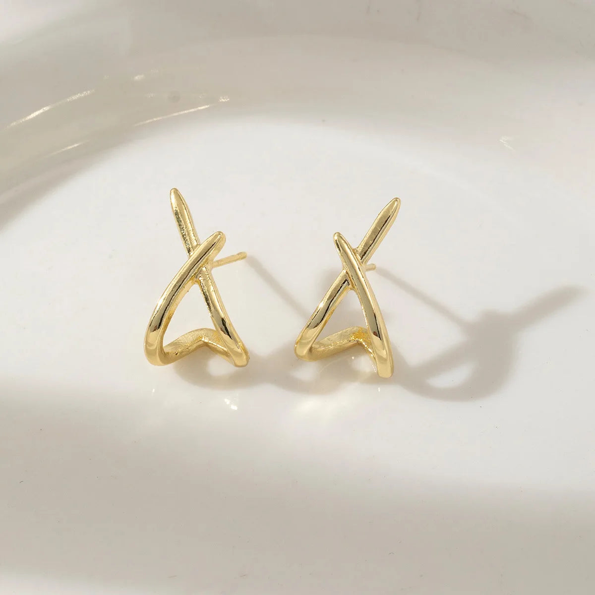 Trendy Gold Color Cross Stud Earrings for Women Dainty Simple Minimalist Earring Fashion Jewelry Party Gifts