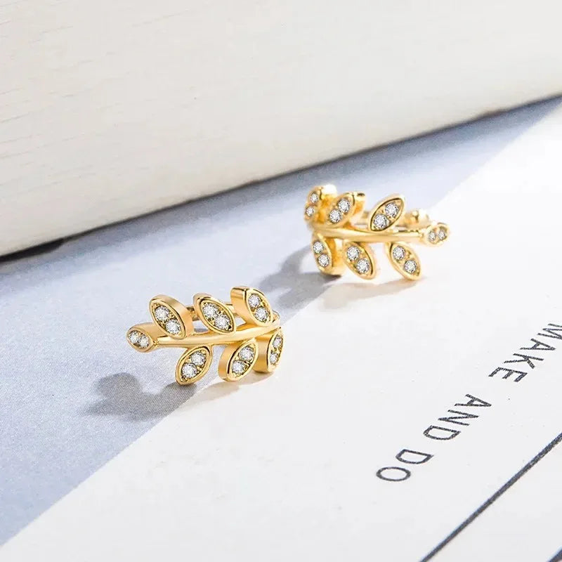 Cute Metal Leaf Earcuff Clips On Earring for Women Girls, No Fake Piercing Cartilage Earrings Ear Ring Without Hole
