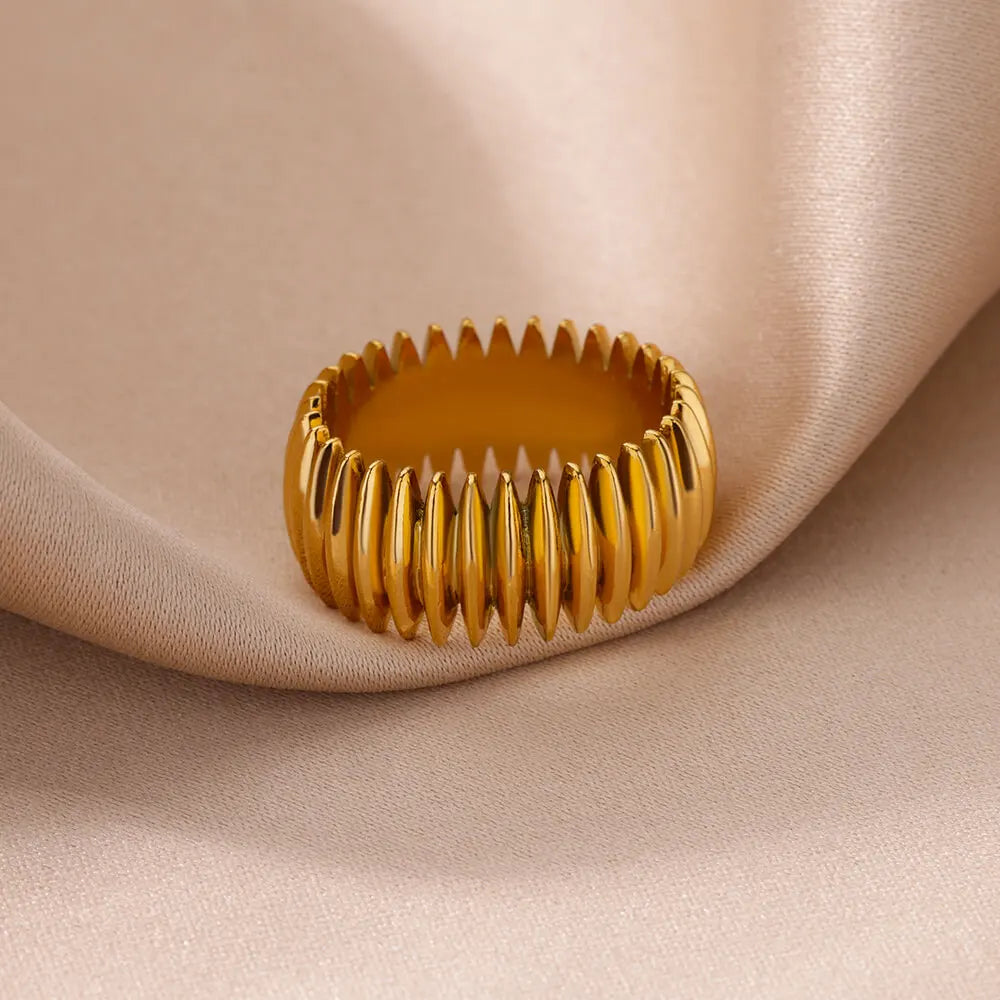 Stainless Steel Geometric Stripe Rings for Women Trendy Gold Plated Geometric Finger Ring Punk Christmas Party Jewelry Gift