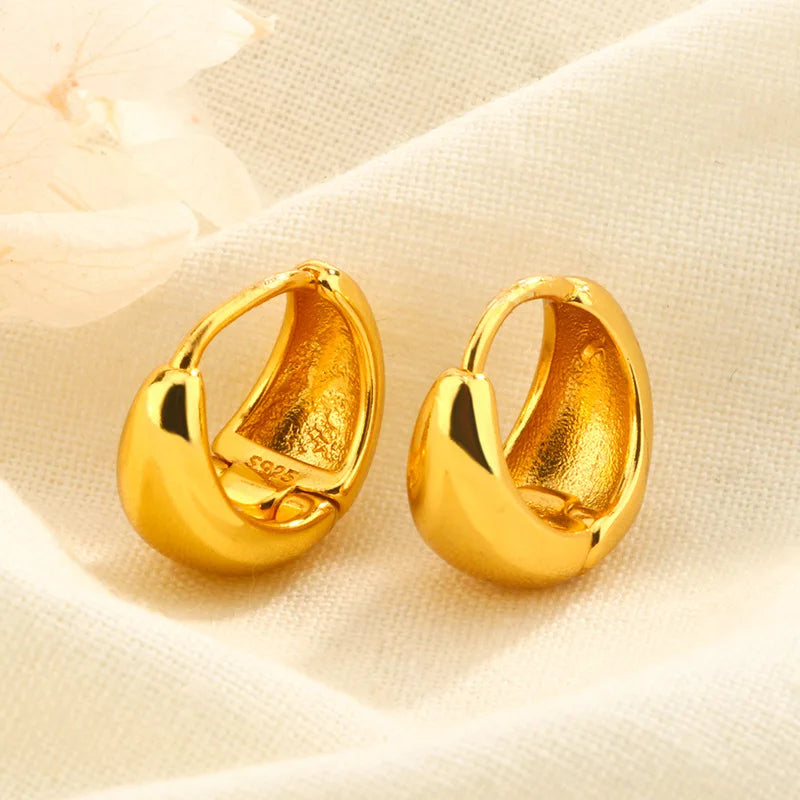 Dainty Tiny Layered Gold Plated Copper Metal Paved CZ Huggie Hoop Earrings for Women Girls Luxury Elegant Catilage Hoops Jewelry