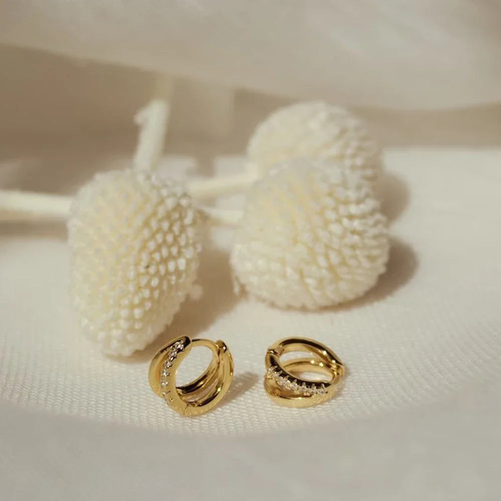 Dainty Tiny Layered Gold Plated Copper Metal Paved CZ Huggie Hoop Earrings for Women Girls Luxury Elegant Catilage Hoops Jewelry